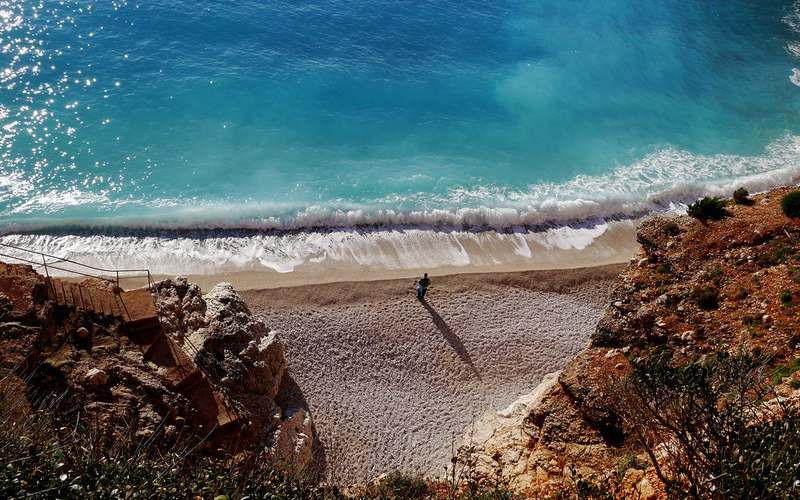 Λευκάδα: Ταξιδιωτικός Οδηγός στο Ιόνιο